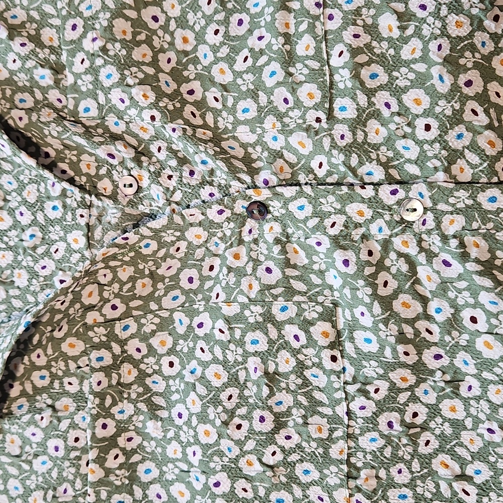 Floral Green button up Shirt - Picture 3 of 5